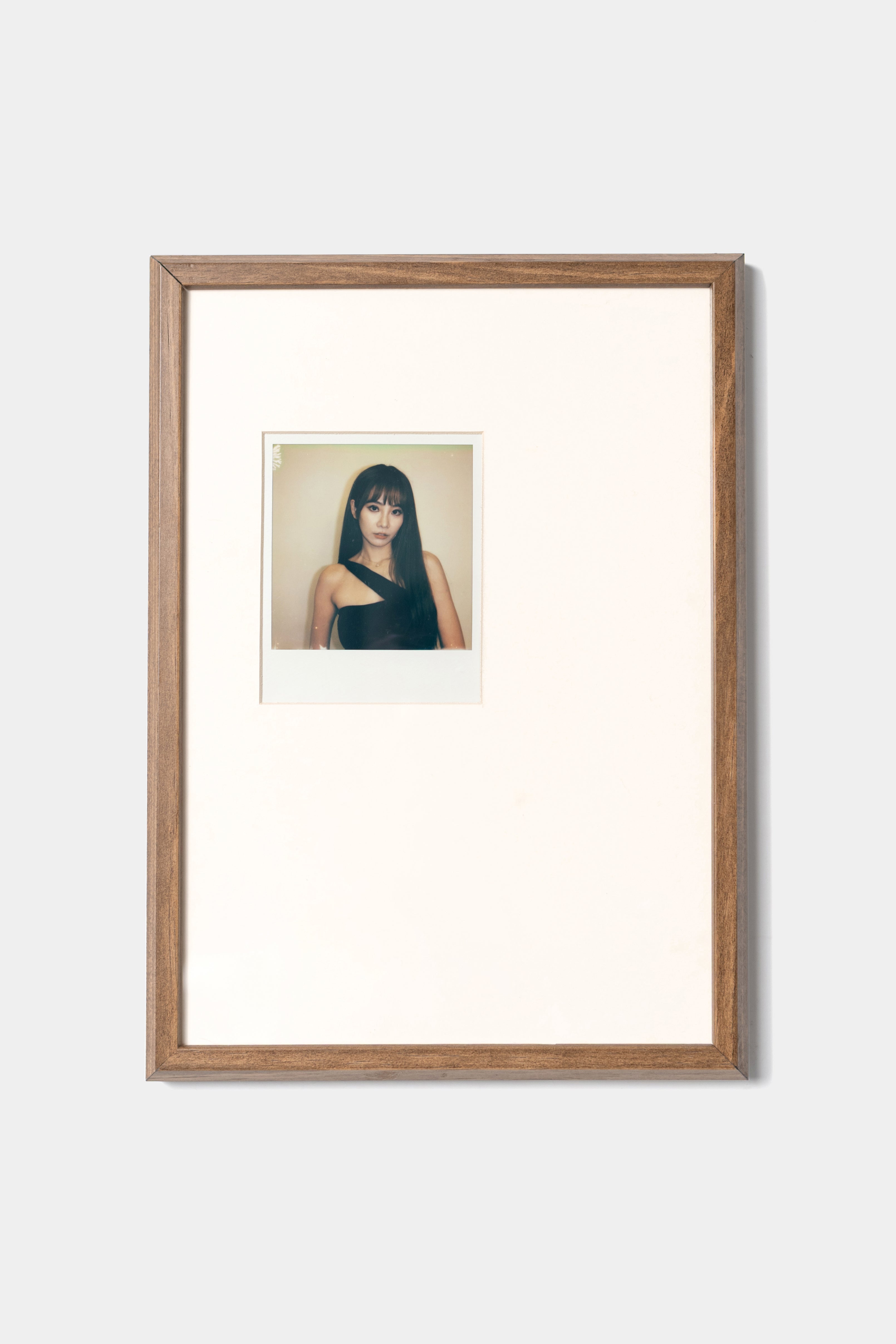 Polaroid Portrait — 8 Frames • Total $3,000 TWD • ONCE WE MET